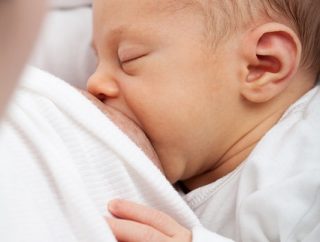 Mleko początkowe dla noworodka –  na co zwrócić uwagę podczas wyboru?