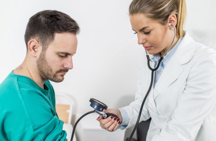 Zjawisko niskiego ciśnienia krwi
Występowanie niskiego ciśnienia tętniczego
Jak rozpoznać i leczyć niskie ciśnienie
